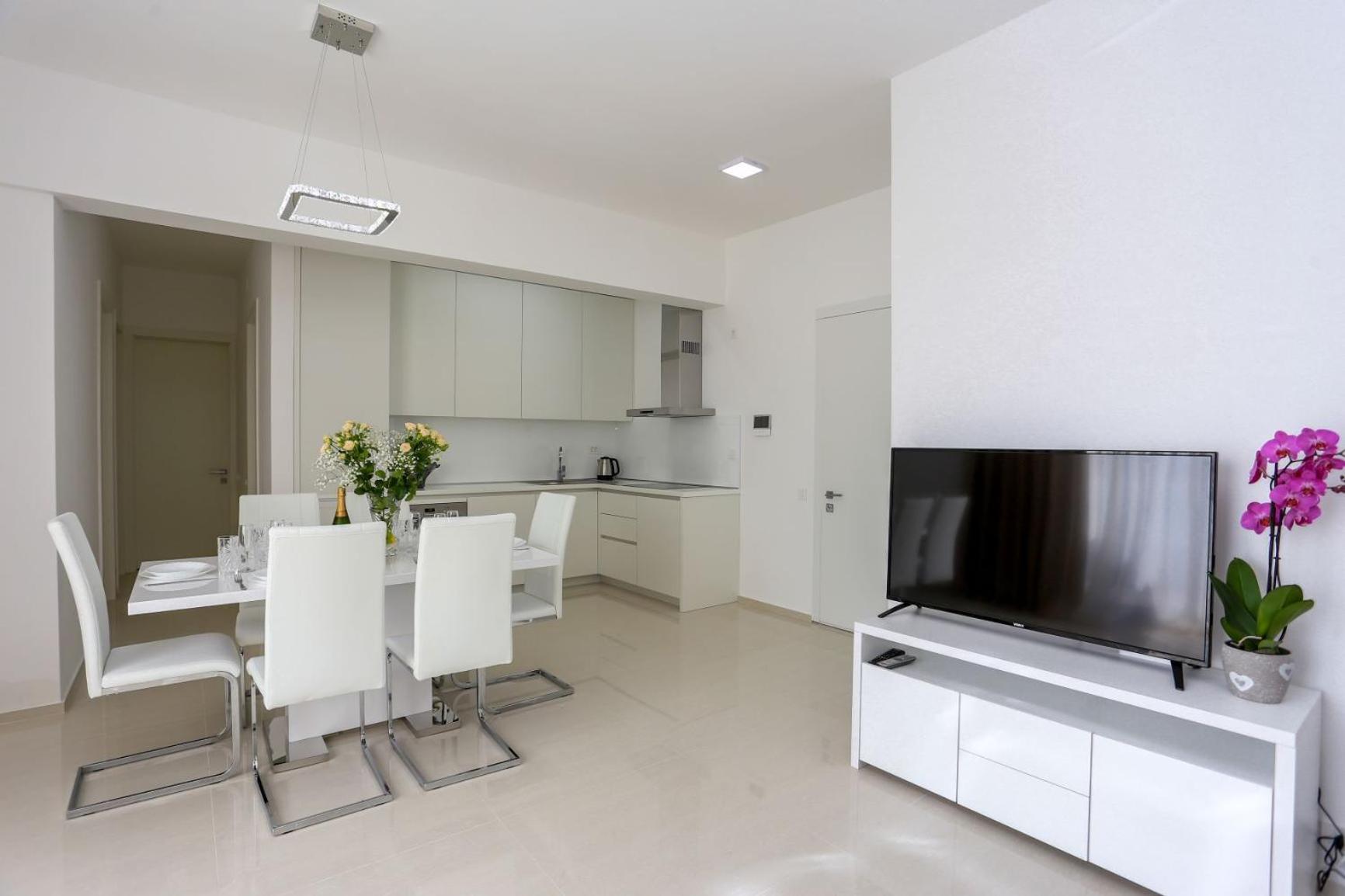 Montesun Apartments Becici Boreti Exterior foto