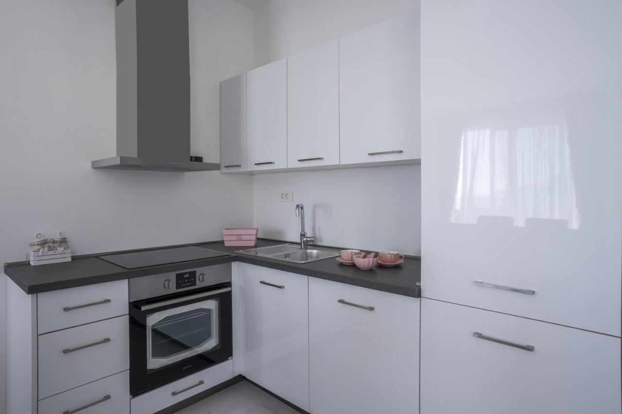 Montesun Apartments Becici Boreti Exterior foto